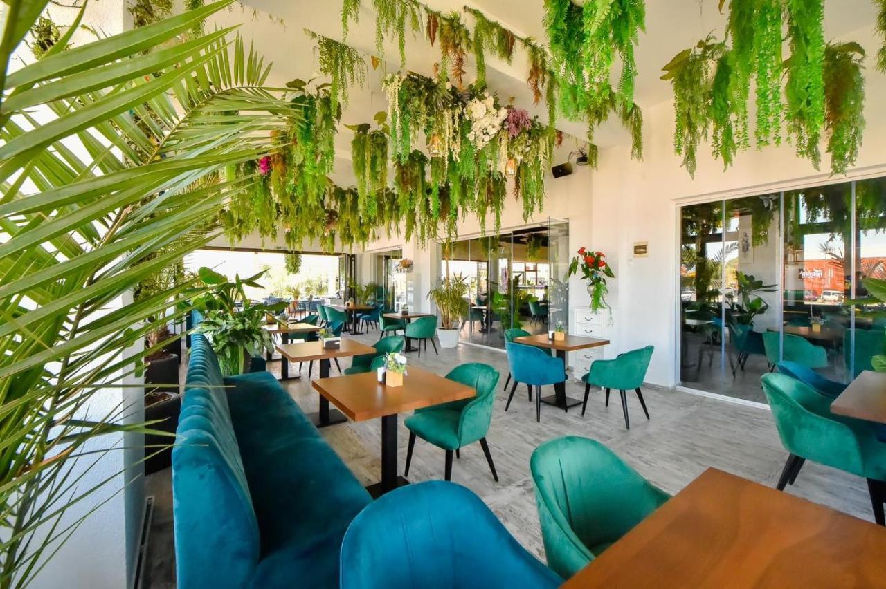 Apartamento Lux Tropical Garden Sea View Mamaia Exterior foto
